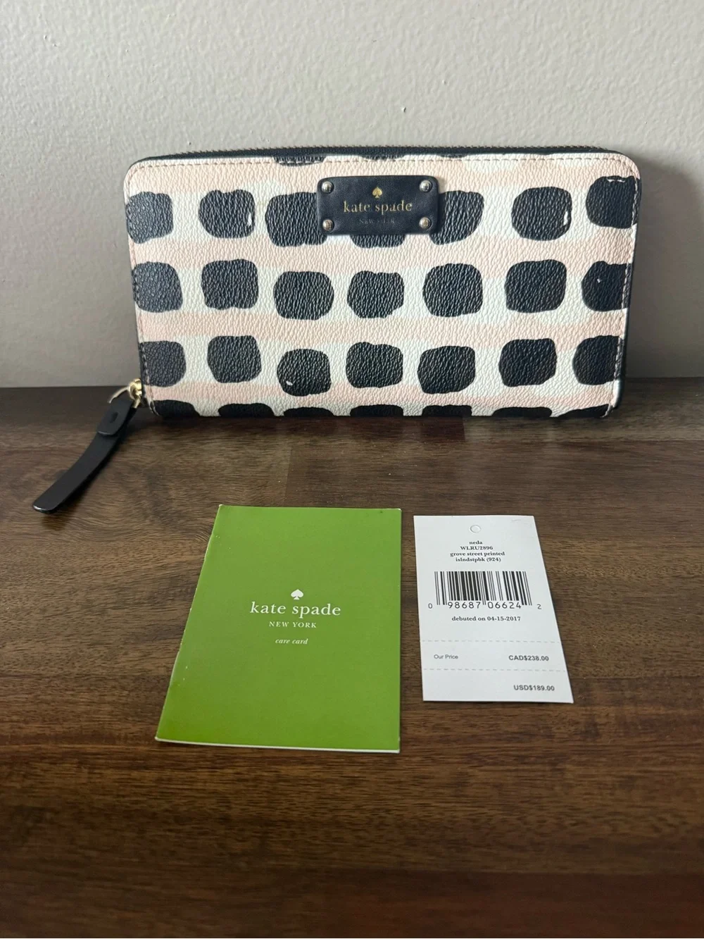 Kate Spade New York Neda Grove Street Printed Womens Zip Around Wallet